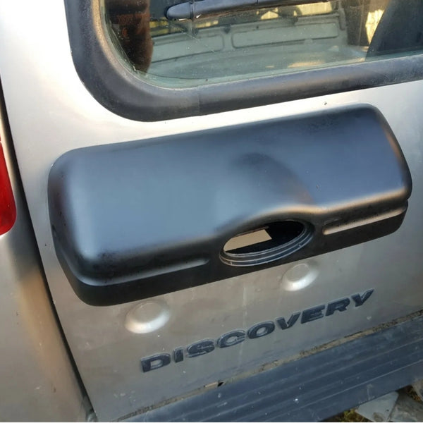thumbnail image 2 of Genuine Land Rover Discovery 2 Rear Tailgate Door Handle Gasket – OEM CXE100400, Black Rubber 2 of 6